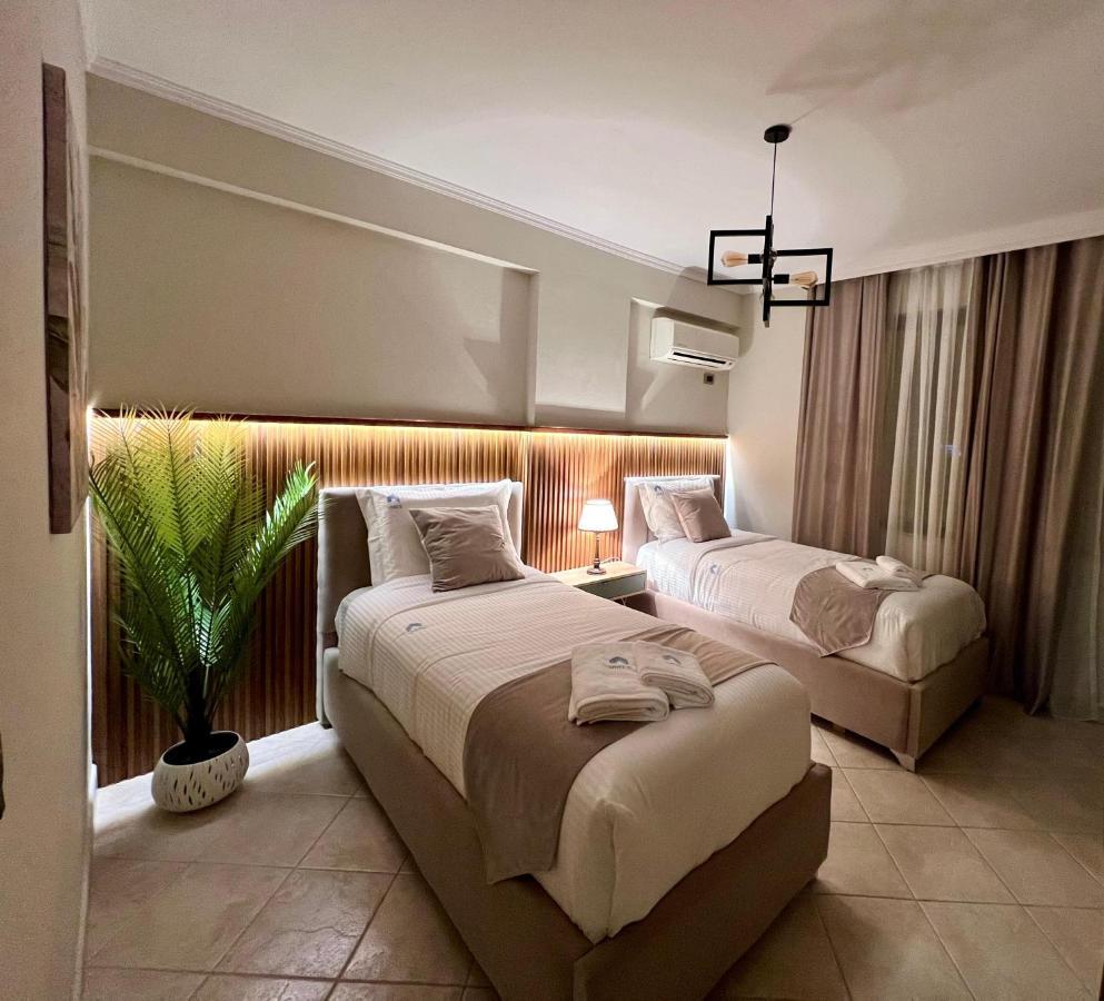 Spacious City Paradise - 3Br Apt In The Heart Of 티라나 외부 사진